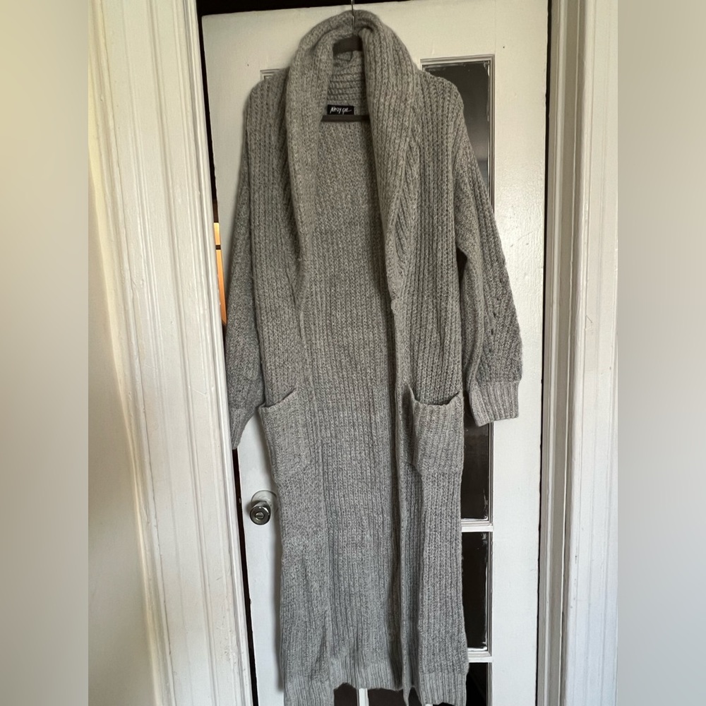 Long sweater duster in grey